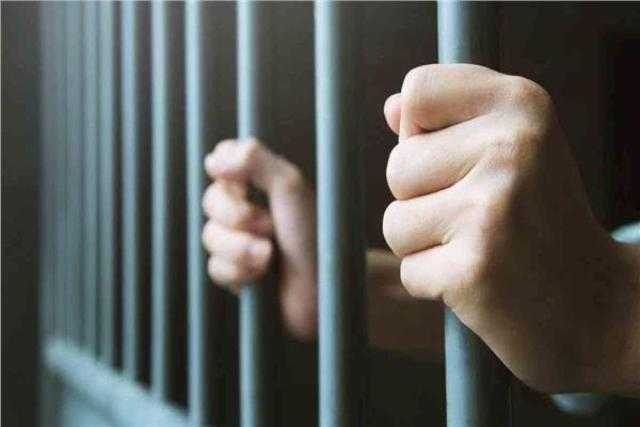 السجن المشدد 15 عامًا لعاطل في اتجاره بالحشيش