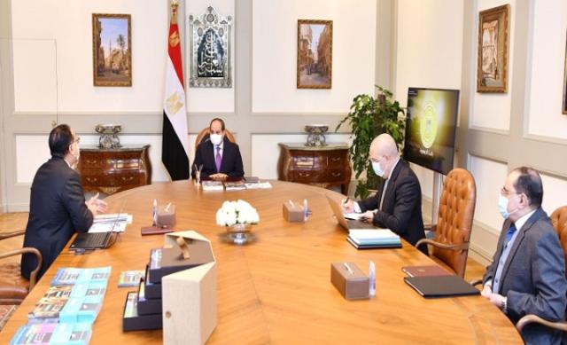 الرئيس السيسي خلال الاجتماع 