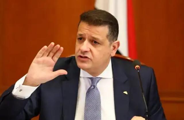 النائب طارق رضوان رئيس لجنة حقوق الانسان بمجلس النواب