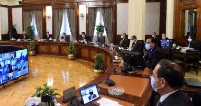 الحكومة تزف بشرى سارة للمعلمين والأطباء