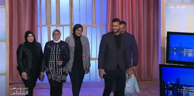 فى أول ظهور.. شاهد استقبال جمهور منى الشاذلي لأسرة أبو جبل