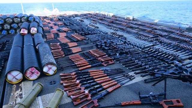 أوكرانيا تستقبل شحنة جديدة من الأسلحة الأمريكية