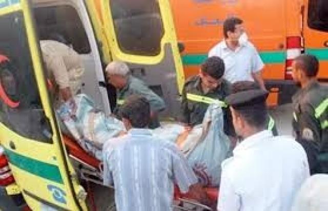 ارتجاج بالمخ.. إصابة طالب في حادث تصادم توك توك وملاكي بسوهاج