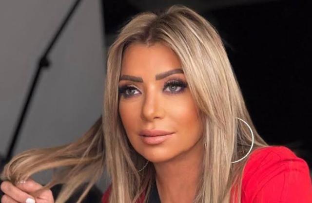 شافكي المنيري تكشف لمتابعيها سبب غيابها عن برنامج «التاسعة»