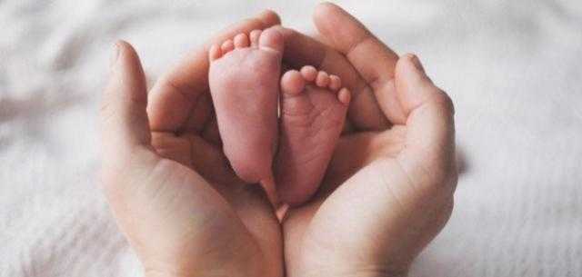 أبرزها التدخين.. استشاري ذكورة يوضح أسباب تأخر الإنجاب -فيديو