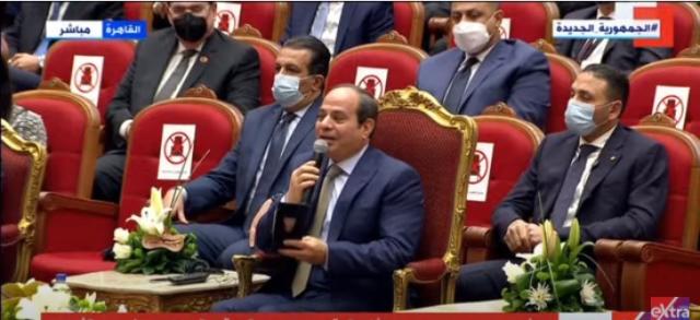 السيسي: ”المواطن مكنش عنده استعداد يتجاوب معانا في بداية التطوير”