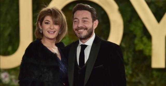 عبر انستجرام.. أحمد زاهر لزوجته: «أنتِ أجمل حاجة في حياتي»