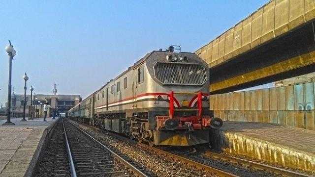 مصرع سيدة دهسًا أسفل عجلات قطار دسوق