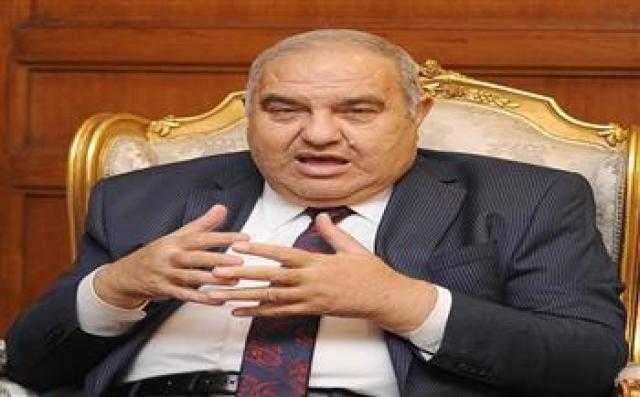 تشييع جثمان رئيس المحكمة الدستورية السابق من مسقط رأسه بأطفيح