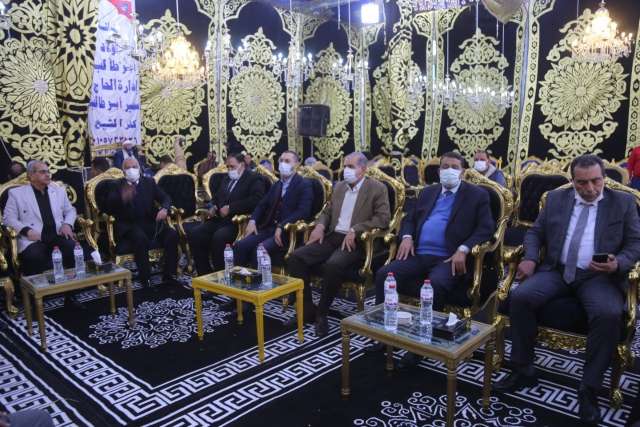 محافظ كفر الشيخ ورئيس مجلس إدارة العاصمة الإدارية 