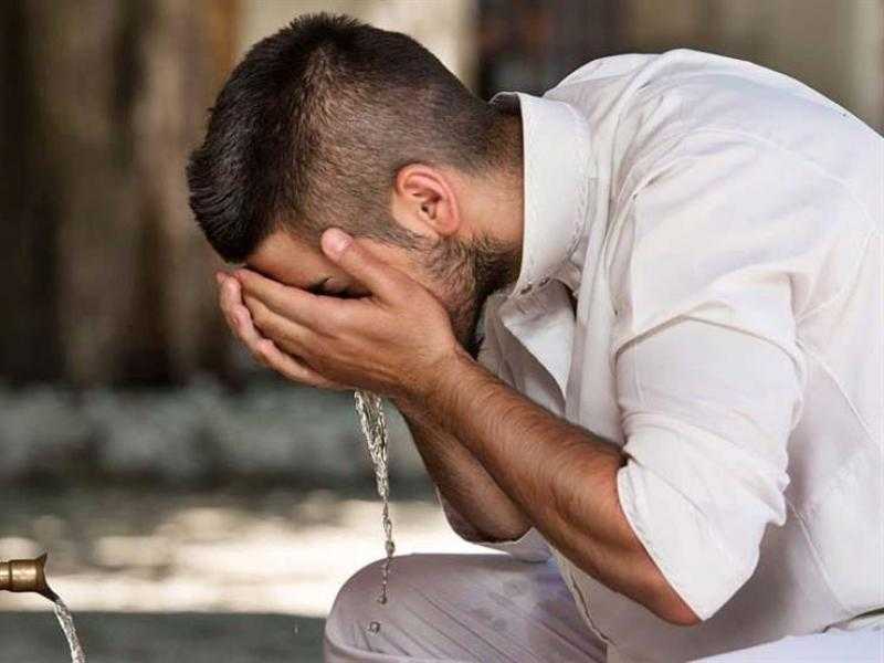 ما حد الوجه الواجب غسله عند الوضوء؟ إجماع الفقهاء