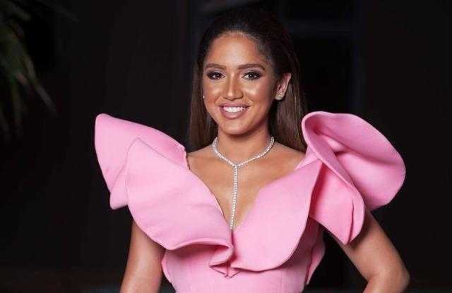 السبت.. رنا رئيس تدخل لوكيشن تصوير «أزمة منتصف العمر»