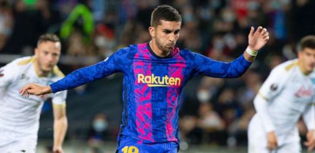برشلونة ونابولي