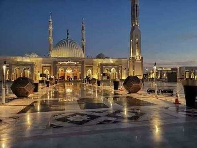 شاهد .. كيف تحول مسجد «الفتاح العليم» إلى تحفة معمارية