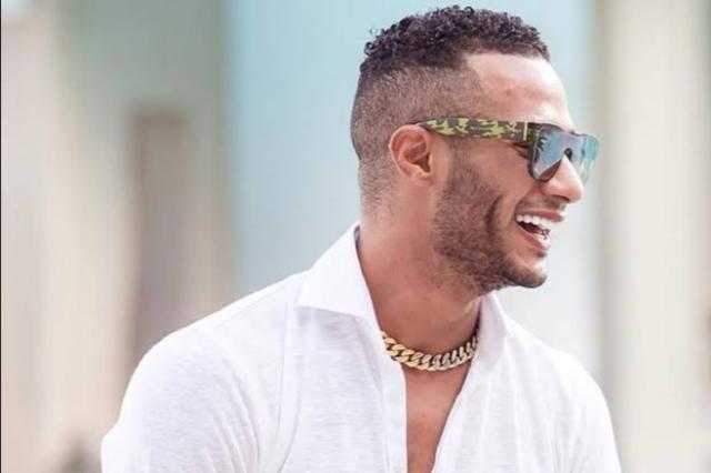 الجمهور يحتشد حول محمد رمضان في كواليس «المشوار».. فيديو
