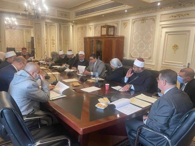 اجتماع اللجنة الدينية بالبرلمان
