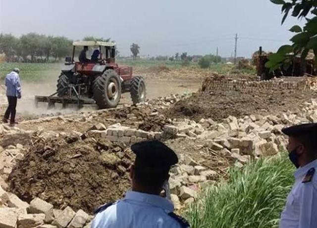 محافظ الشرقية: 71 ألف حالة تعدي على الأراضي الزراعية في المحافظة.. فيديو