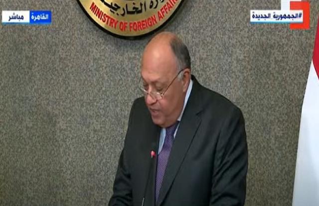 شكري: مصر تبذل كل الجهود لرفع الطموح نحو مكافحة التغير المناخي