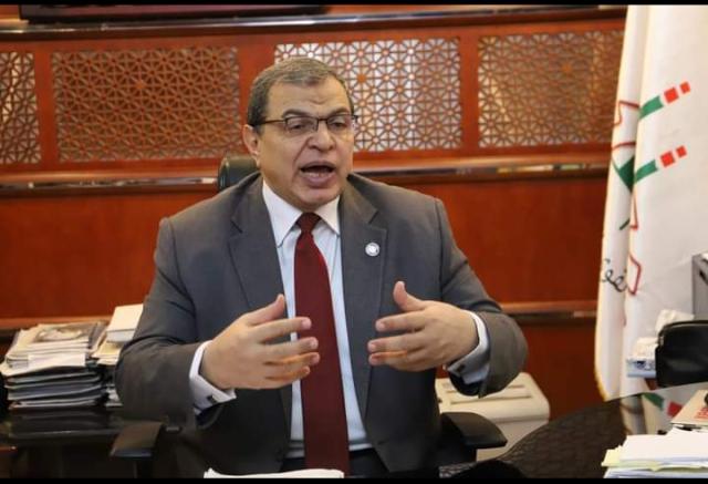 وزير القوى العاملة 