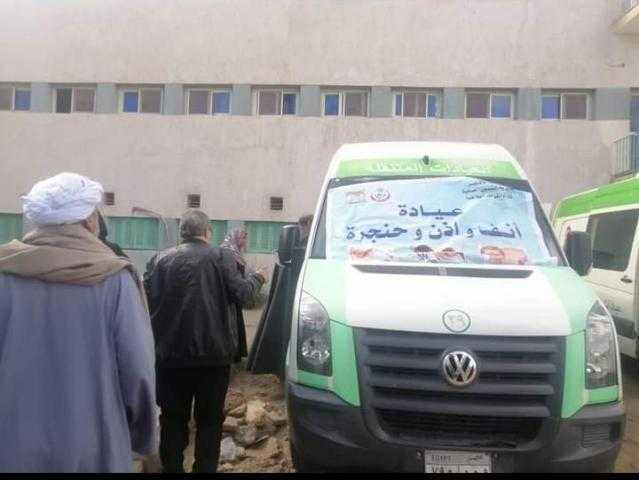 «الصحة»: علاج 110 آلاف مواطن ضمن 82 قافلة طبية خلال أسبوعين