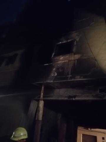 إخماد حريق  بعقار من 4 طوابق بعابدين «صور»