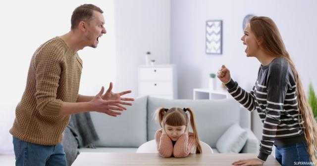 استشاري تكشف عن سبب غياب لغة الحوار داخل الأسرة.. فيديو