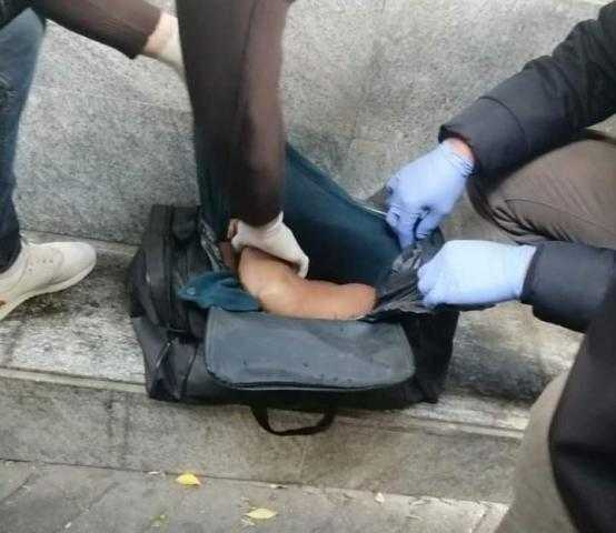 البحث عن القدم اليسرى.. شقيقان يمزقان جسد فران بسبب علاقة آثمة مع والدتهما