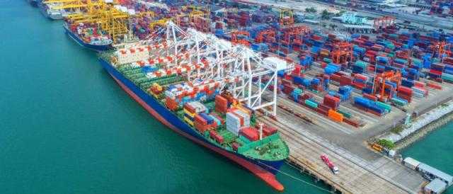 إعادة فتح ميناء نويبع البحري بجنوب سيناء واستئناف الحركة الملاحية