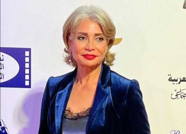 «نفرتيتي السينما المصرية».. مهرجان أسوان لأفلام المرأة يمنح سوسن بدر جائزة إيزيس تقديرًا لمشوارها الفني