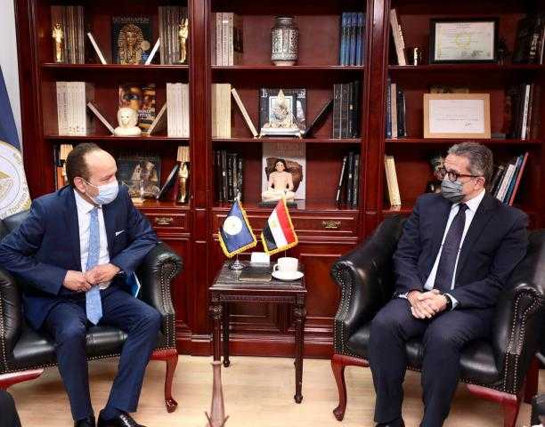 وزير السياحة يلتقي مدير المكتب الإقليمي لليونسكو للعلوم في الدول العربية