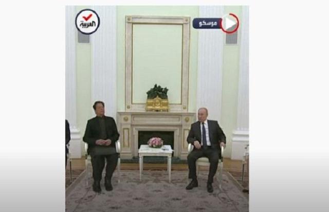 «بوتين» يتجاهل غزو أوكرانيا ويستقبل رئيس وزراء باكستان| فيديو