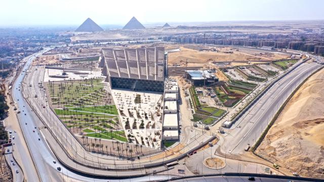 المتحف المصري الكبير يسعى لاعتماده كـ مبنى أخضر