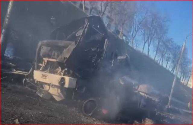 مشاهد مرعبة لآثار الدمار في العاصمة الأوكرانية كييف.. فيديو