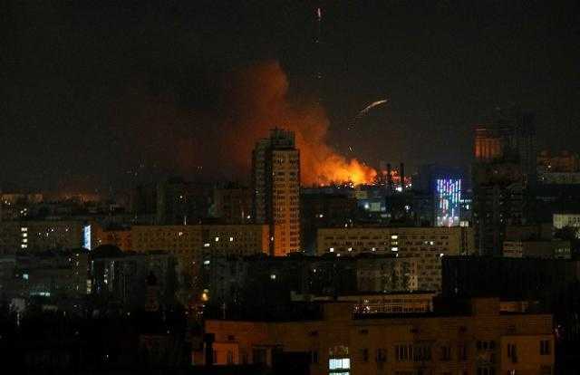 قصف عنيف بأنحاء العاصمة الأوكرانية