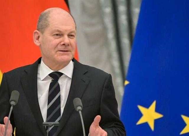 المستشار الألماني: سنقدم أسلحة لأوكرانيا لمواجهة الهجوم الروسي