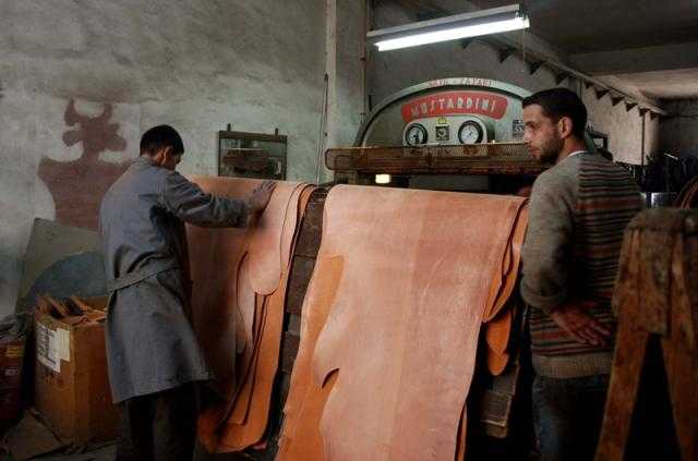 76 شركة تشارك بمعرض القاهرة الدولي الـ16 للجلود