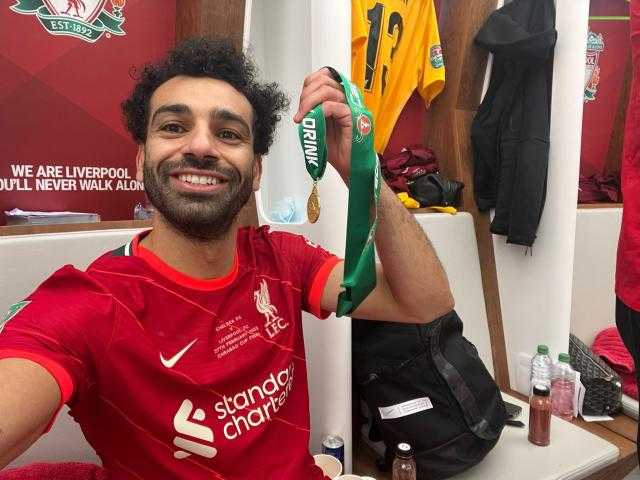 من أقرب اللاعبين لمحمد صلاح؟.. الفرعون المصري يُجيب  «فيديو»