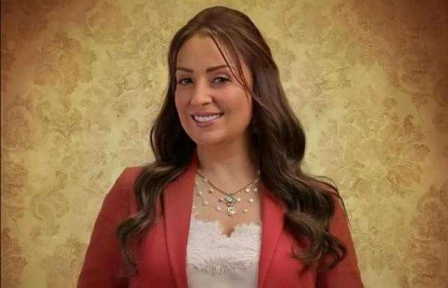 أحدث ظهور لـ نرمين الفقي بصحبة فريق عمل «أبو العروسة».. صور
