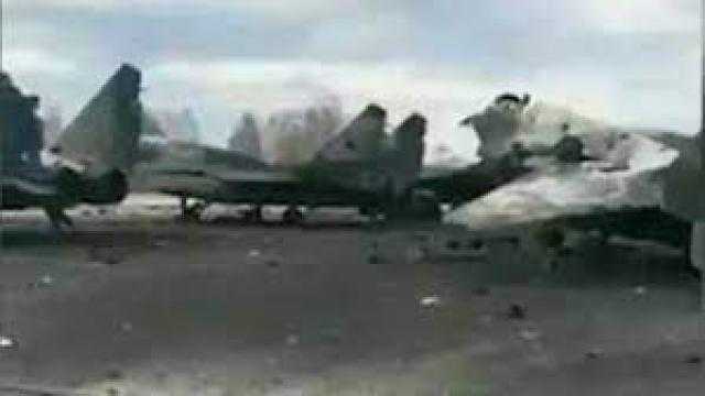 شاهد.. لحظة استهداف طائرة عسكرية روسية