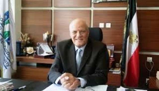 الدكتور عبد الحى عبيد
