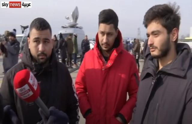 «ظلوا في الطريق 5 أيام».. طلاب عرب يكشفون صعوبة وصولهم للحدود البولندية الأوكرانية- فيديو