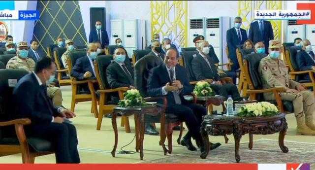 السيسي للمواطنين: «مبنجيش عليكم وهنعمل لكم كل حاجة حلوة»