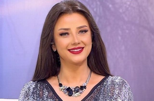 وحشتيني.. بكلمات مؤثرة رضوى الشربيني تحيي ذكرى وفاة والدتها