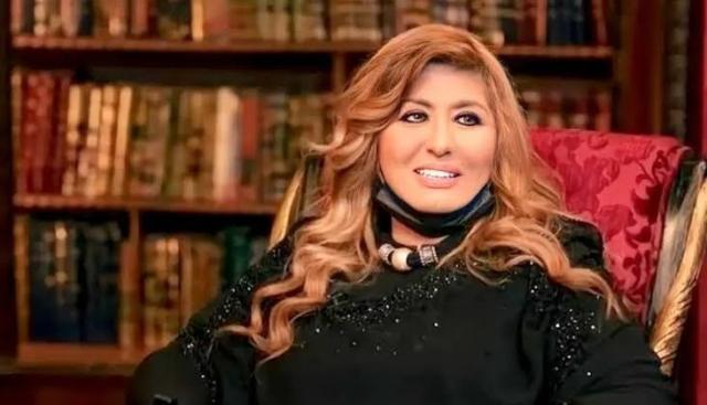 «لقطات من عيد ميلاد سهير رمزي».. أحدث ظهور للفنانة المعتزلة هدى رمزي