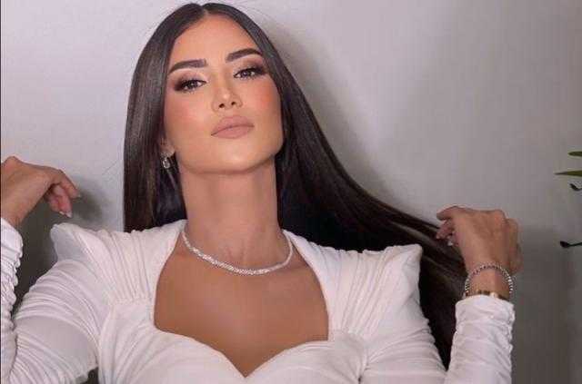 بإطلالة كلاسيكية.. هدى الإتربي تبهر جمهورها في أحدث جلسة تصويرية
