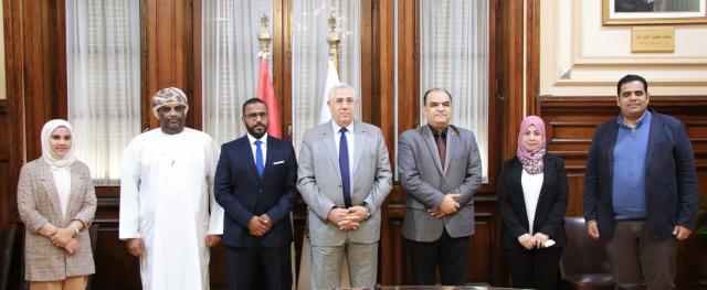 القصير يبحث مع رئيس الحجر الزراعي العماني التبادل التجاري في مجال المنتجات الزراعية الطازجة