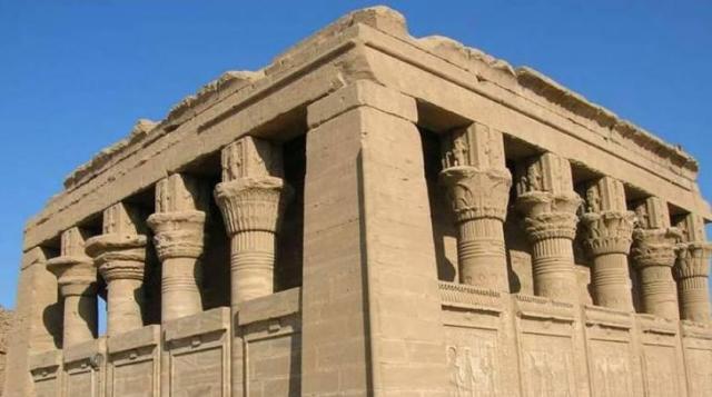 معبد دندره في محافظة قنا
