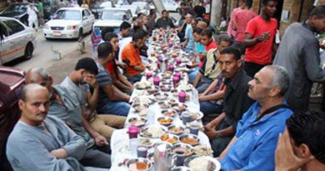 «مستشار الرئيس» يحسم مصير موائد الرحمن في شهر رمضان - فيديو