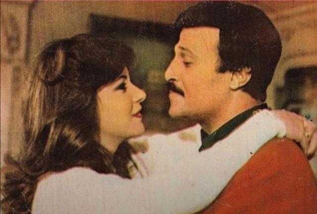 «عايشين في خيالي».. رسالة مؤثرة من إيمي سمير غانم لوالديها