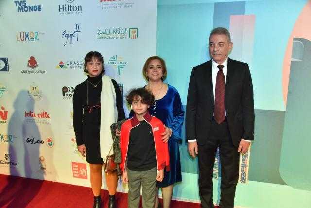 حضور الفنان محمود حميدة قبل بدء انطلاق  فعاليات افتتاح «الأقصر للسينما الإفريقية»
